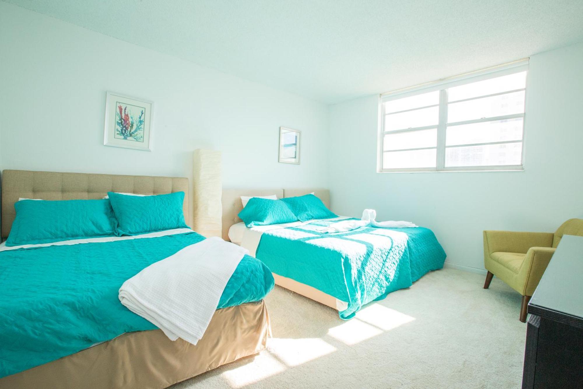 Ocean Reserve Luxury Condos Across From Sunny Isles Beach 마이애미 비치 외부 사진